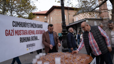 İYİ Parti Genel Başkanı Müsavat Dervişoğlu, "Milletimiz kurucusuna sıkı sıkıya