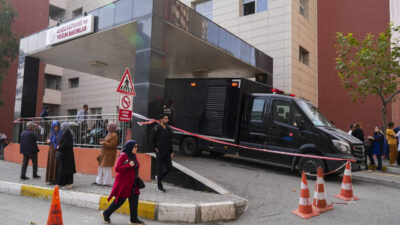 İzmir Katip Çelebi Üniversitesi Atatürk Eğitim ve Araştırma Hastanesinde, gaz
