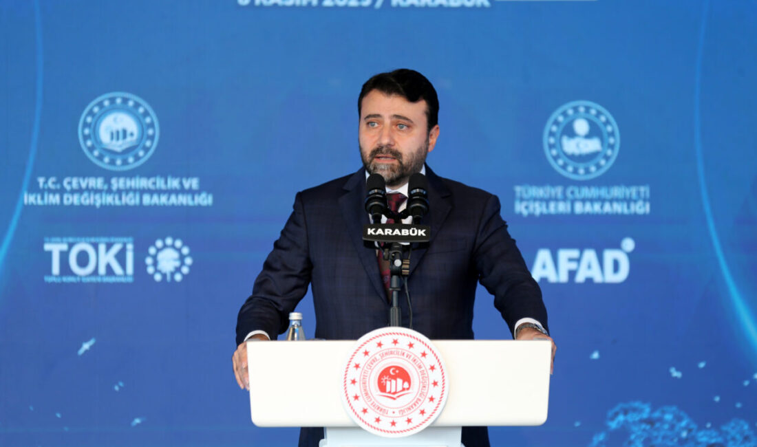  Karabük'te, temmuz ayında çıkan, hava ve karadan yapılan müdahaleler sonucunda