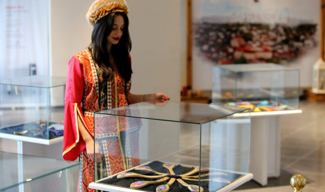 Karabük Üniversitesinin ev sahipliğinde düzenlenen "Kaşık Sempozyumu 2025-Kaşığın İzinde: Kültür,