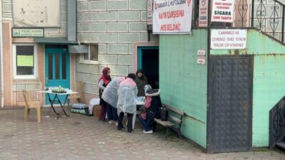  Karabük'te gıda zehirlenmesi şüphesiyle hastaneye kaldırılan 24 öğrenci, tedavilerinin ardından