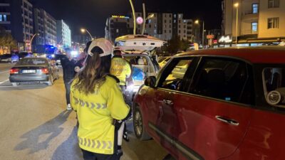 Kırıkkale'nin Yahşihan ilçesinde asayiş ve trafik denetimi gerçekleştirildi.