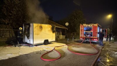 Kocaeli'nin Başiskele ilçesinde bir karavanda meydana gelen tüp patlamasının ardından