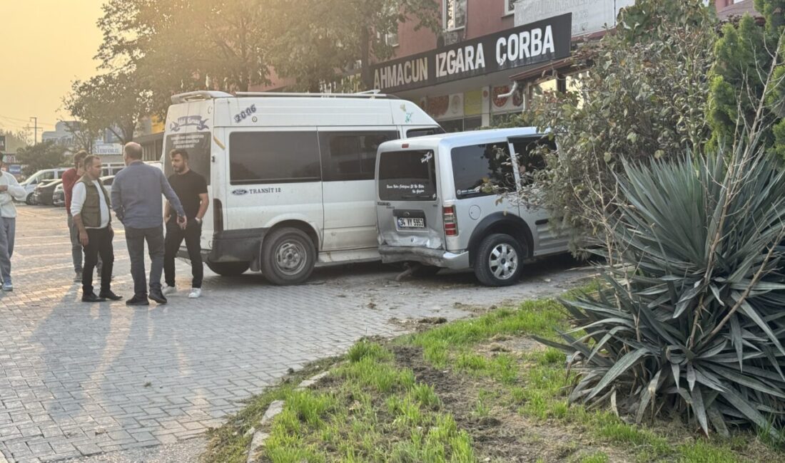 Kocaeli'nin İzmit ilçesinde otomobilin çarptığı 1 kişi öldü, 3 kişi