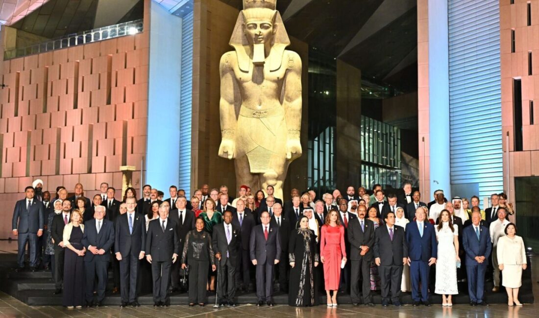 Kültür ve Turizm Bakanı Mehmet Nuri Ersoy, Türkiye adına, Mısır