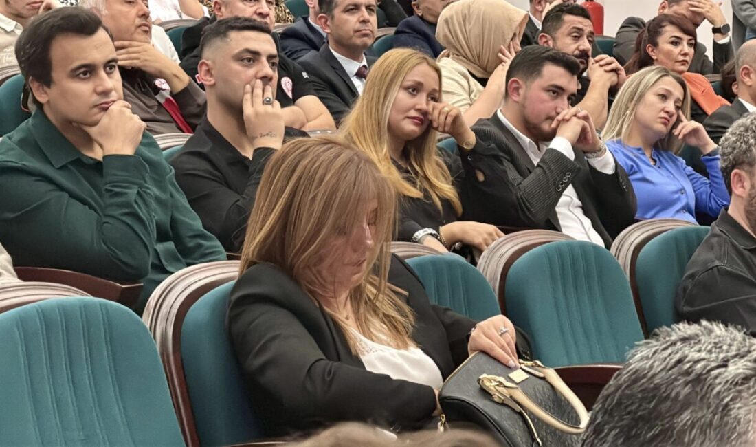 Bolu'da "2-8 Kasım Lösemili Çocuklar Haftası" kapsamında düzenlenen etkinliğe katılan