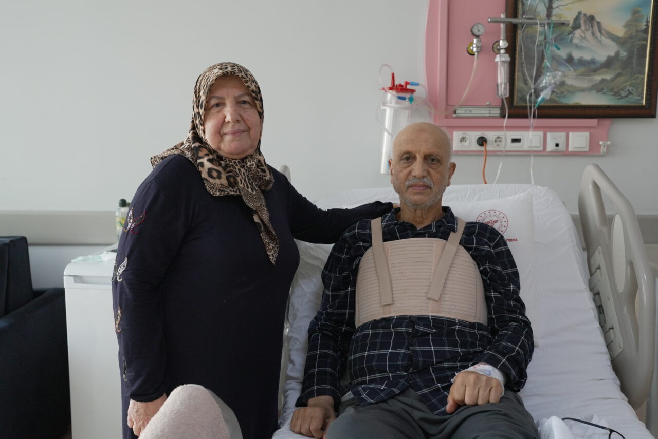  Malatya’da kalbinde tümör tespit edilen 70 yaşındaki Mustafa Deveci, 5