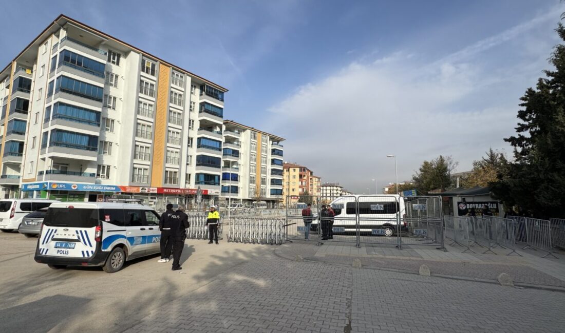  Malatya'da, suç işlemek amacıyla örgüt kurarak çeşitli suçlara karıştıkları iddiasıyla