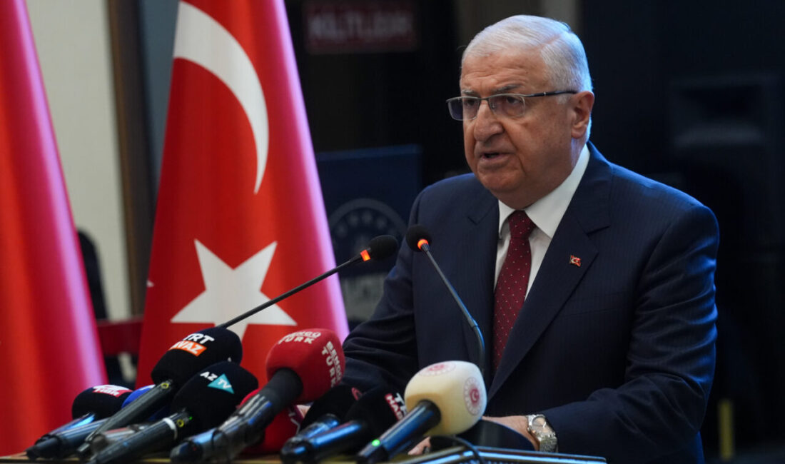 Milli Savunma Bakanı Yaşar Güler, "Türk ve Azerbaycan Silahlı Kuvvetleri