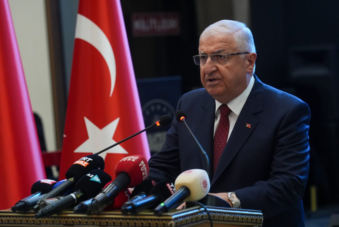 Milli Savunma Bakanı Yaşar Güler, "Türk ve Azerbaycan Silahlı Kuvvetleri