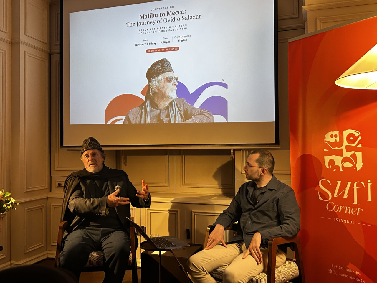 Genç yaşta tasavvufa yönelerek bu alanda pek çok sinema filmi