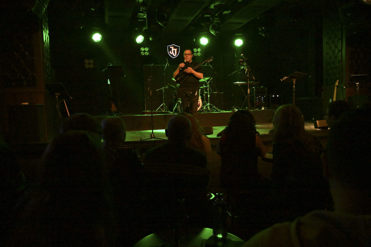 Sanatçılar, Ayda1Detoks grubu ile Organ Bağışı Haftası kapsamında konser verdi.