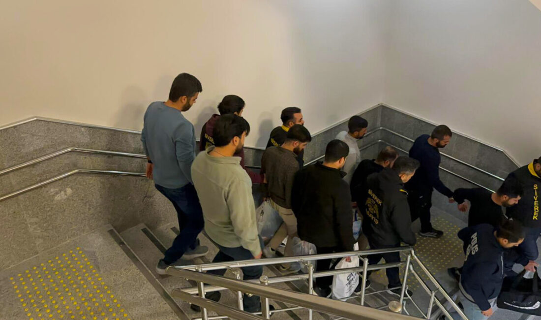 Şanlıurfa'nın Siverek ilçesinde bir kişinin hayatını kaybettiği silahlı kavgaya ilişkin