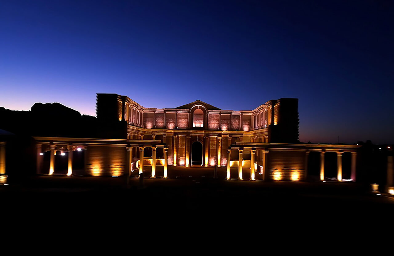 UNESCO Dünya Miras Listesi'nde yer alan Sardes Antik Kenti'nde "gece