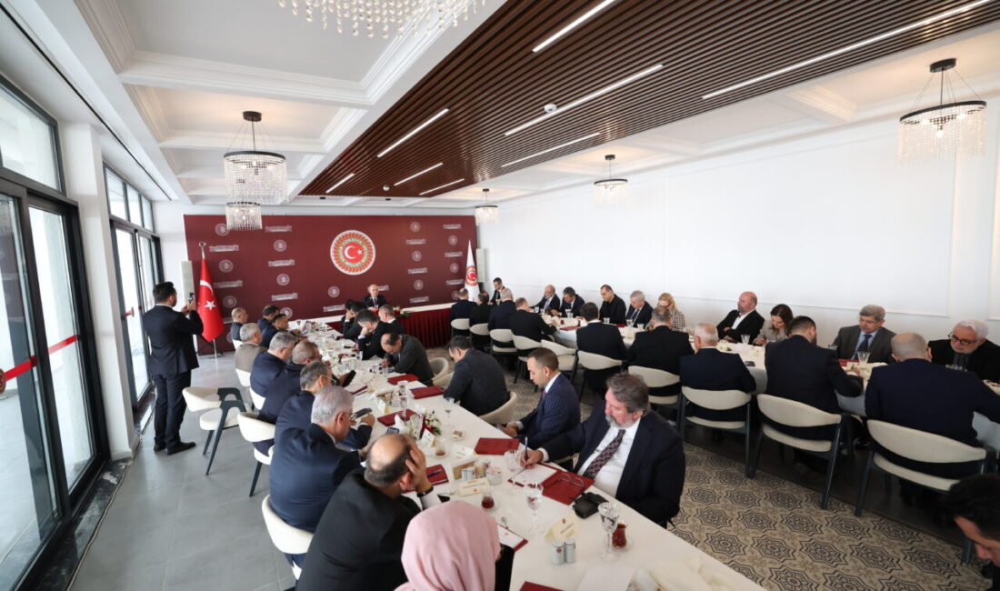  TBMM Başkanı Numan Kurtulmuş, "Terörsüz Türkiye" sürecine ilişkin, "Milli güvenlikle