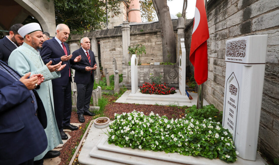 TBMM Başkanı Numan Kurtulmuş, şair ve yazar Sezai Karakoç ile