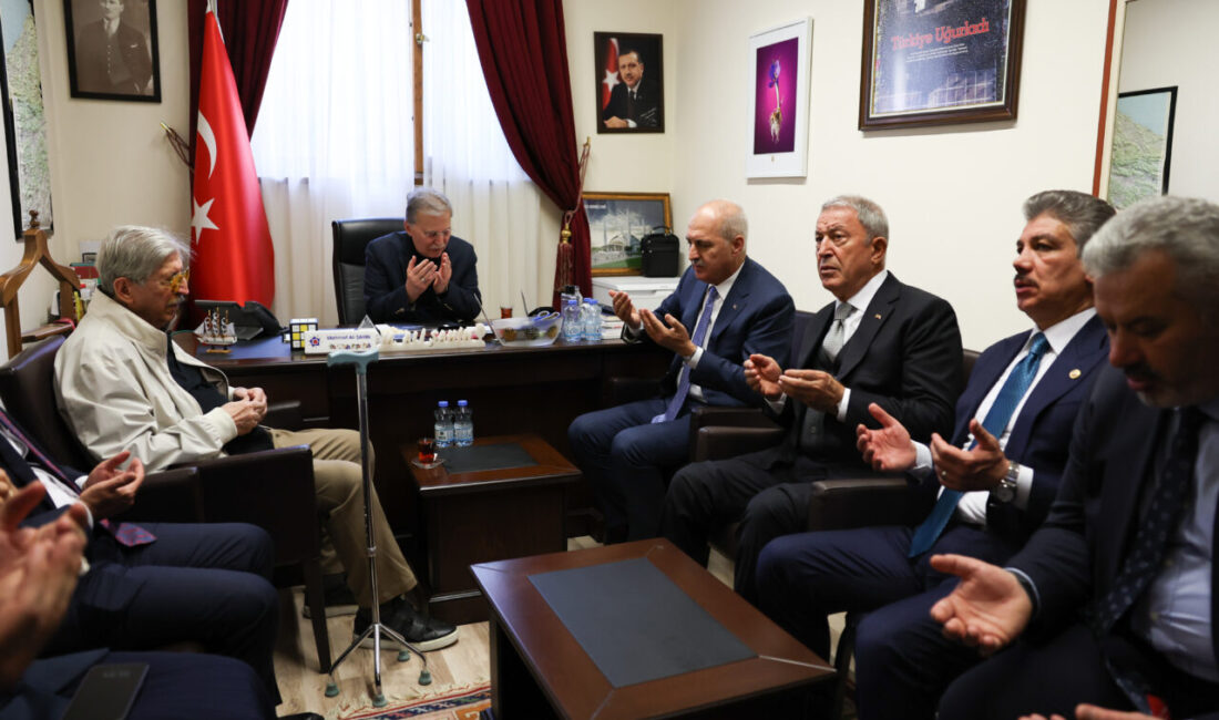 TBMM Başkanı Numan Kurtulmuş, eski TBMM Başkanı ve Cumhurbaşkanlığı Yüksek