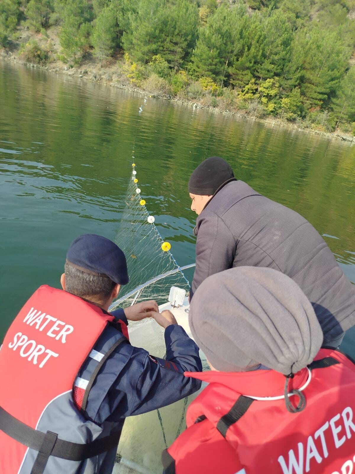 Tokat'ın Erbaa ilçesinde kaçak avlanan 2 kişiye 64 bin lira