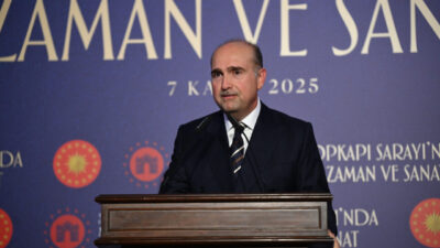 Milli Saraylar Başkanlığı, dünyanın sayılı saat koleksiyonları arasında gösterilen nadide