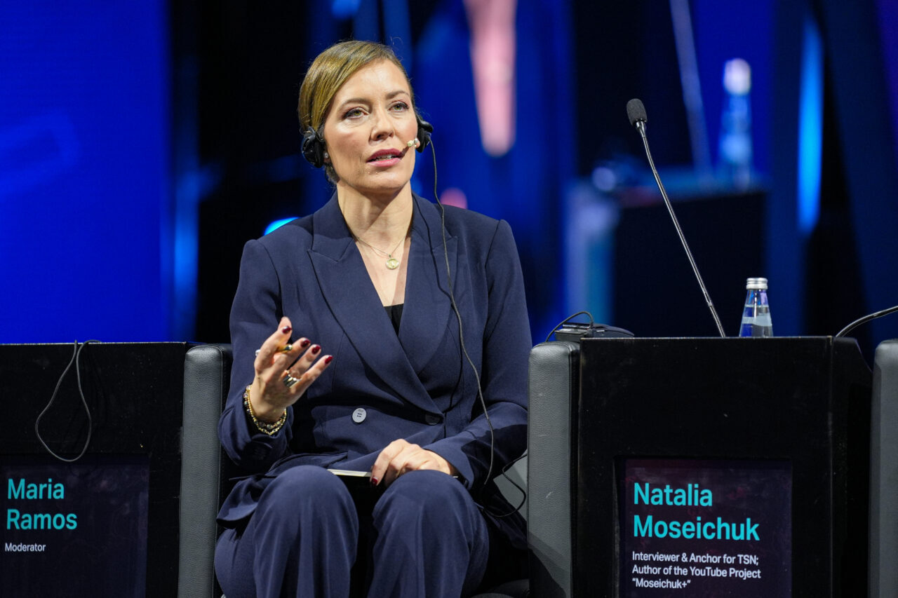 İstanbul'da düzenlenen TRT World Forum 2025'te savaş bölgelerinde gazetecilik ele