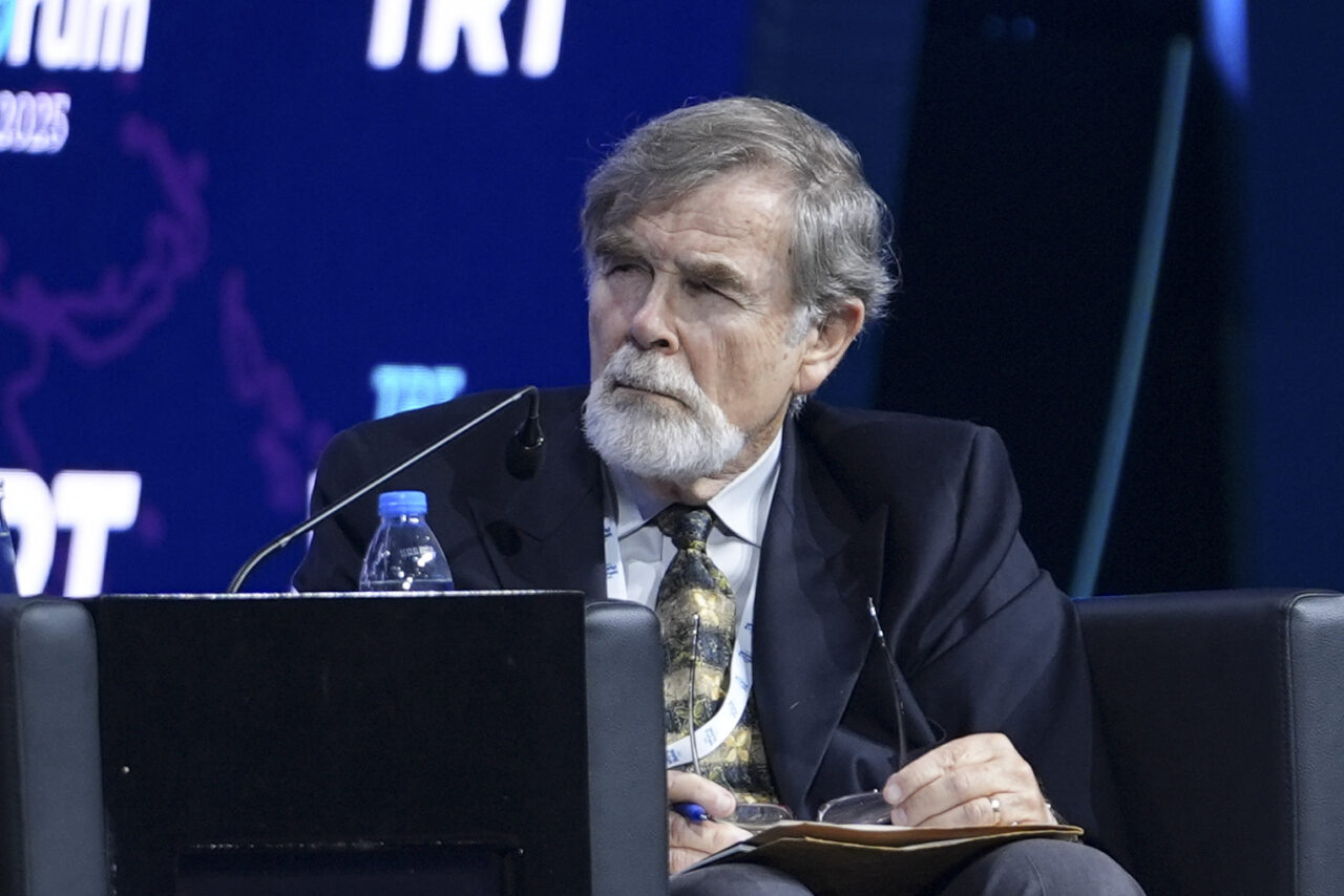  İstanbul'da düzenlenen TRT World Forum 2025 kapsamında, "orta güçteki ülkelerin"