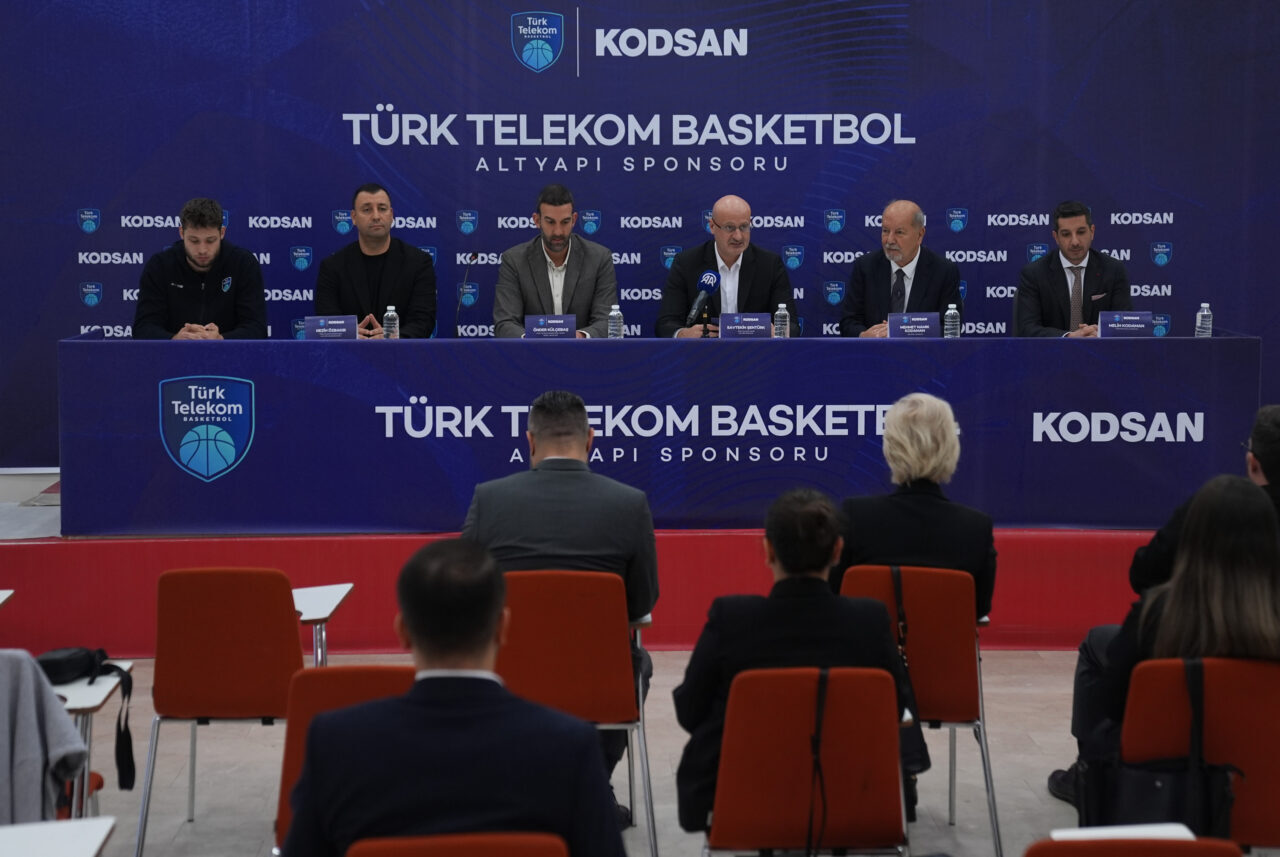 Türk Telekom Basketbol Takımı ile Kodsan arasında altyapı sponsorluk anlaşması