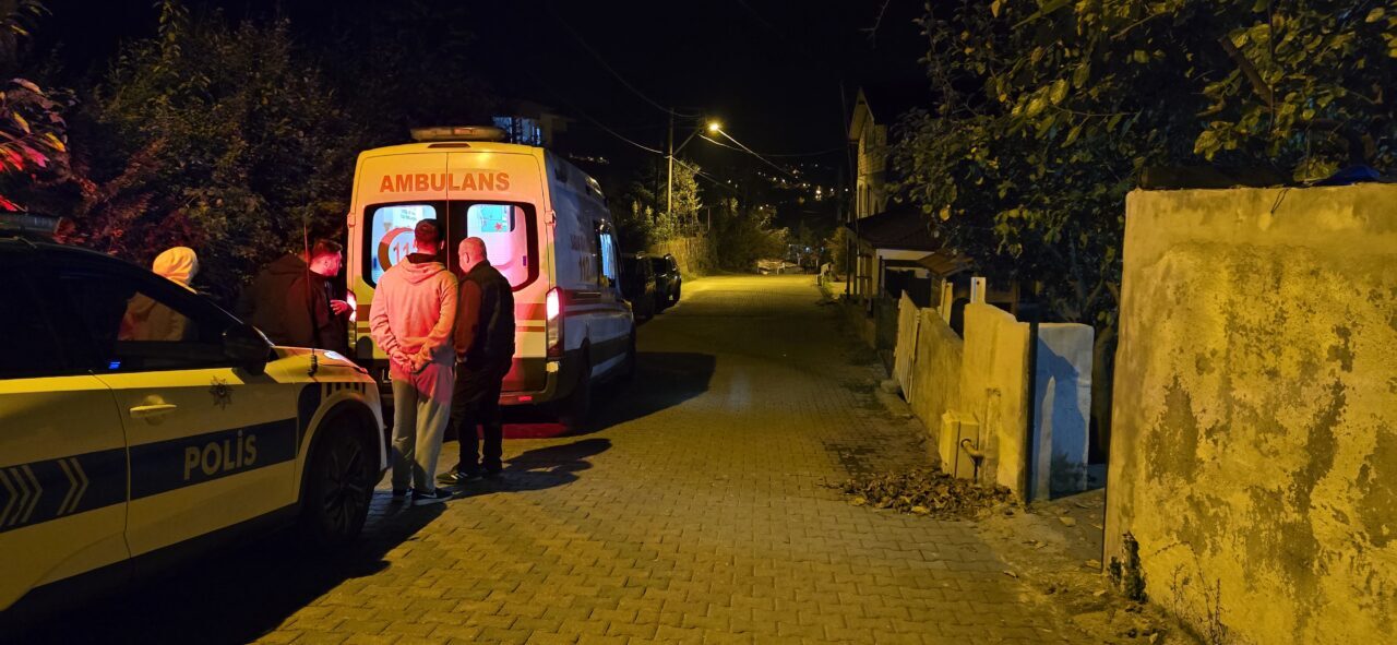 Zonguldak'ta yalnız yaşayan yaşlı kadın evinde ölü bulundu.