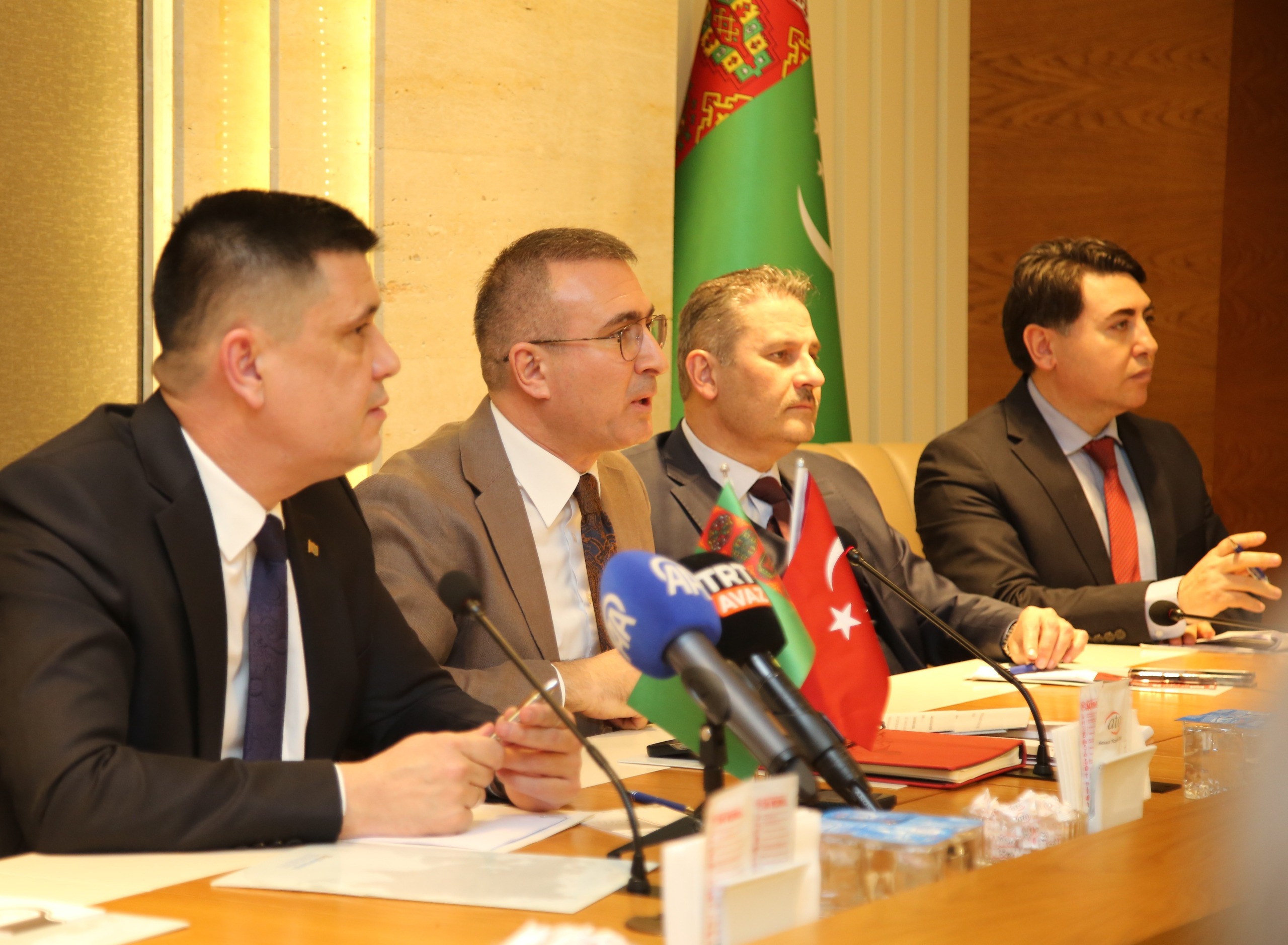 Türkiye ile Türkmenistan arasında ekonomik entegrasyonu güçlendirmeyi hedefleyen “Türkiye–Türkmenistan Ekonomik