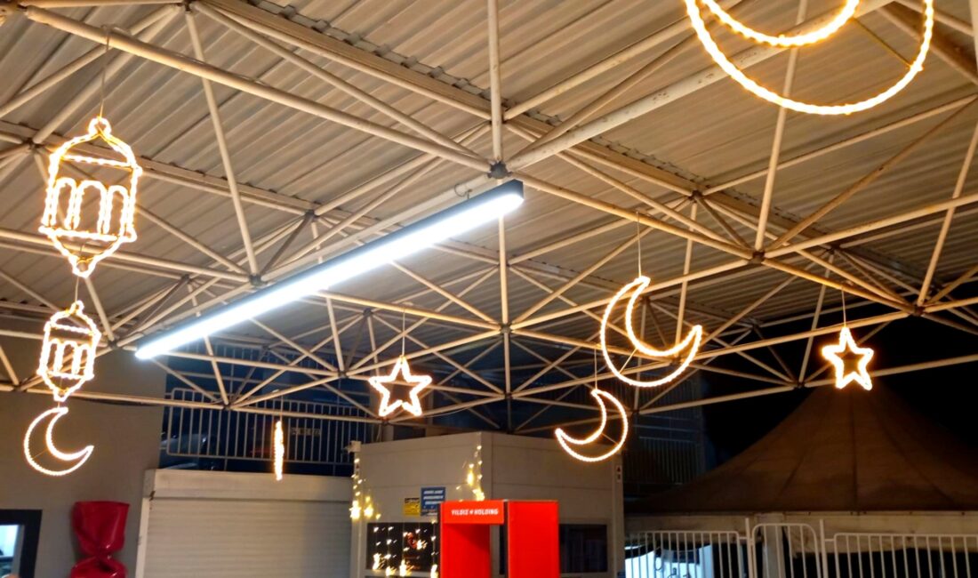 Rahmet, bereket ve tefekkür iklimi olan Ramazan-ı Şerif’in huzur dolu