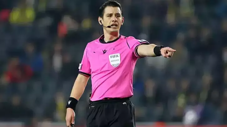 FIFA kokartlı Türk hakem Halil Umut Meler, Avrupa futbolunun en