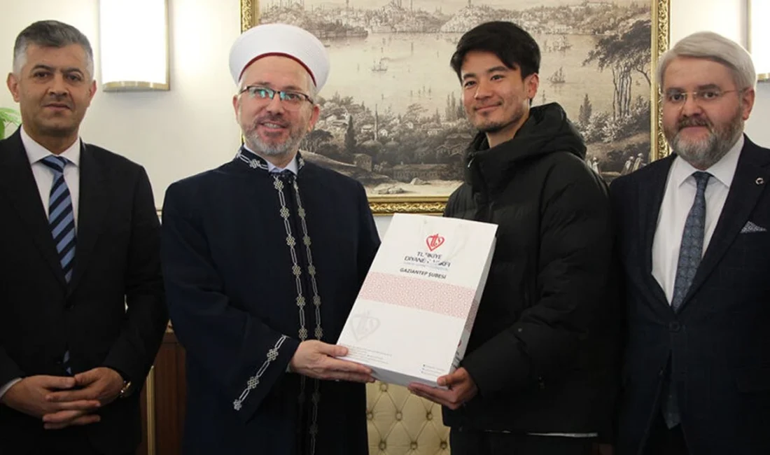 Naoki Yabiki, Gaziantep’te bisikletinin arızalanması üzerine sığındığı camide ve şehirde