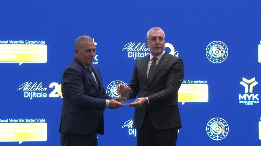 Çalışma ve Sosyal Güvenlik Bakanı Vedat Işıkhan, “Meclise verilen kanun