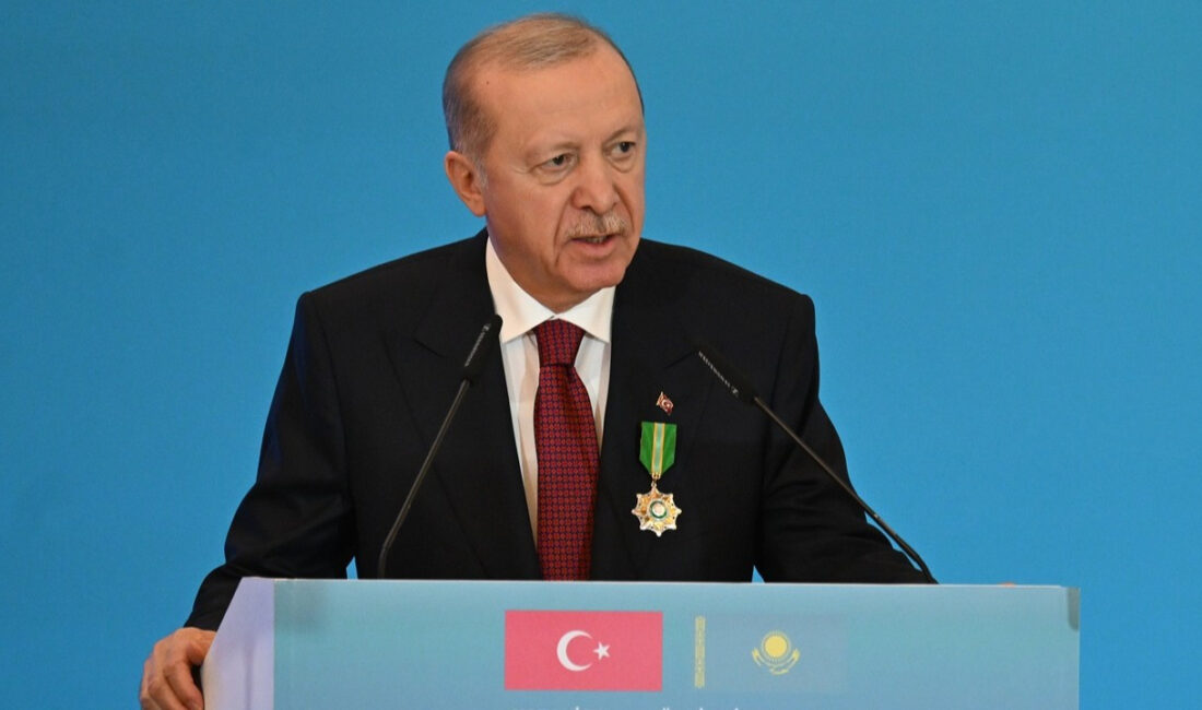 Cumhurbaşkanı Recep Tayyip Erdoğan, Türkiye-Kazakistan İş Forumu'nda yaptığı açıklamalarda iki