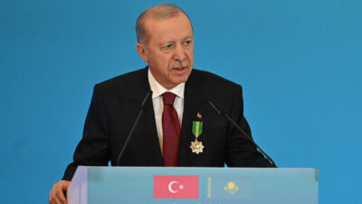 Cumhurbaşkanı Recep Tayyip Erdoğan, Türkiye-Kazakistan İş Forumu'nda yaptığı açıklamalarda iki