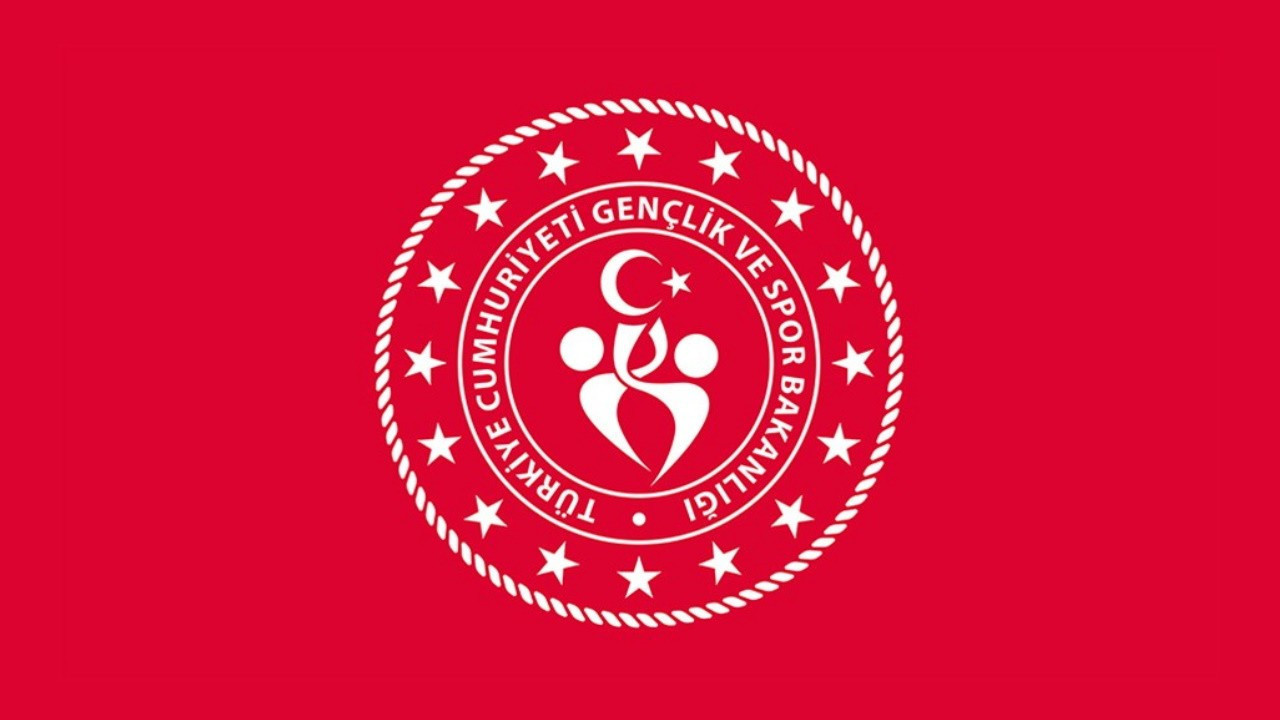Gençlik ve Spor Bakanı Osman Aşkın Bak, taşra teşkilatı birimlerinde