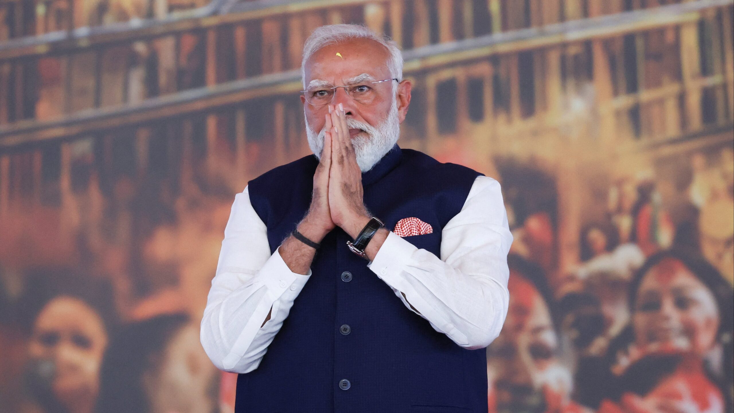 Hindistan Başbakanı Modi, dünyanın en kalabalık nüfusa sahip ülkesinde “altın