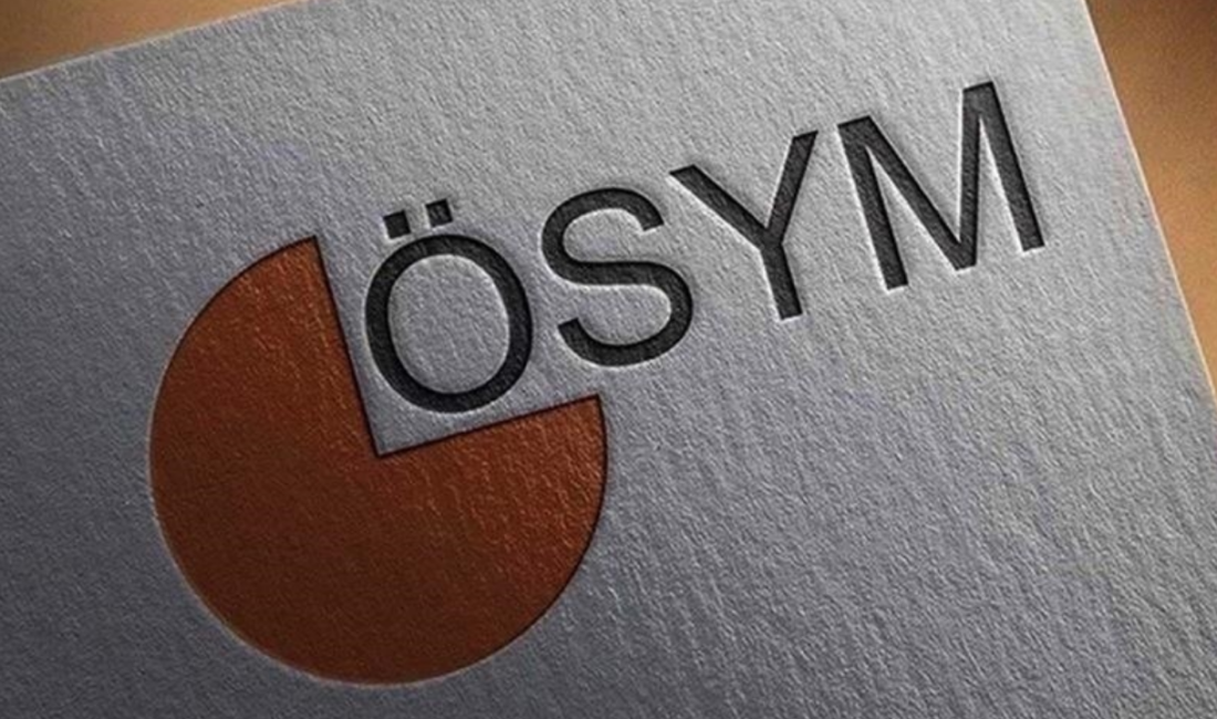 Üniversite sınavına hazırlanan adaylar sınav giriş belgelerinin yayımlanacağı tarihi merak