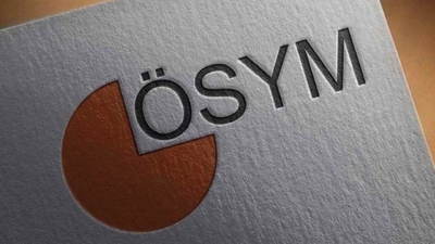 Üniversite sınavına hazırlanan adaylar sınav giriş belgelerinin yayımlanacağı tarihi merak