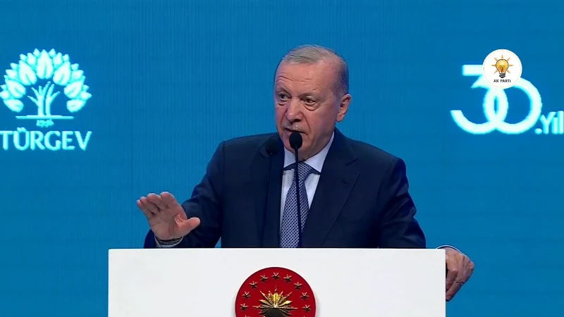 Haliç Kongre Merkezi'nde düzenlenen 'TÜRGEV 30. Kuruluş Yıl Dönümü Programı'nda