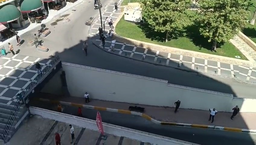 Şanlıurfa’da 5,4 büyüklüğünde bir deprem meydana geldi. Şanlıurfa Valiliği tedbir
