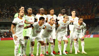 UEFA Şampiyonlar Ligi lig aşamasındaki ilk maçında Sporting CP’ye konuk