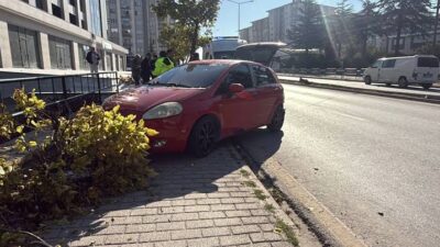 Eskişehir’de 2,20 promil alkollü olduğu tespit edilen sürücü sokak üzerinde